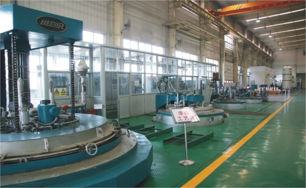 井式可控气体渗碳炉（最大尺寸：直径2.5M×3.5M）Pit Controlled Atmosphere carburizing furnace Max..jpg